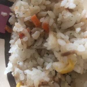 炊飯器にお任せ お手軽シーフードピラフ レシピ 作り方 By みさきらりんず 楽天レシピ